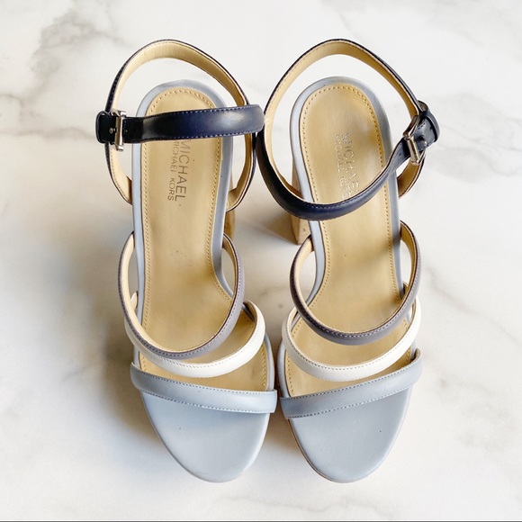 Michael Kors Nantucket Platform Sandals - Picture 3 of 10